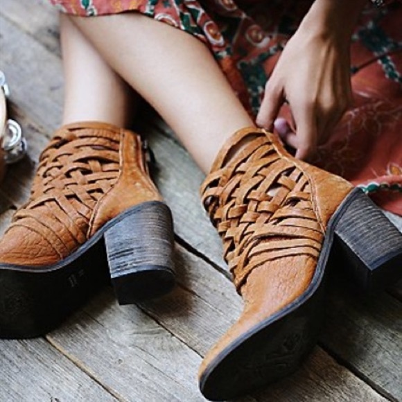 Free People Shoes - ✨ Free People Carrera Heel Boot ✨