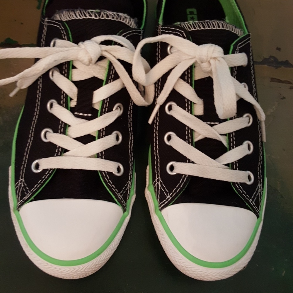 🔥🔥SOLD🔥🔥Chuck Taylor Converse women's All star