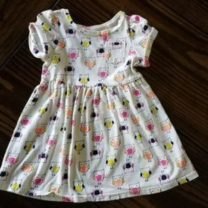 FIVE - 2T dresses
