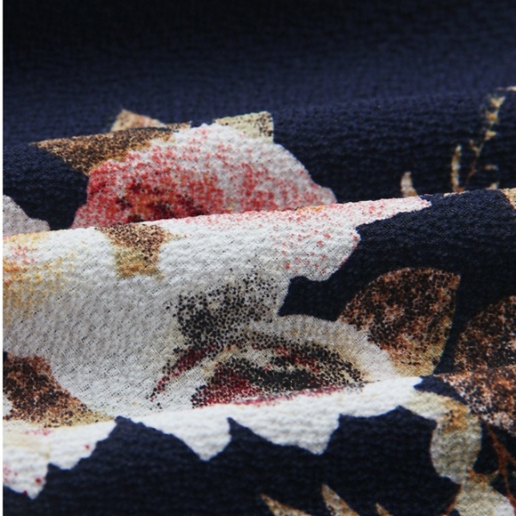 FLASH SALE!🌹FLORAL PRINT OFF SHOULDER BLOUSE! - Picture 3 of 3