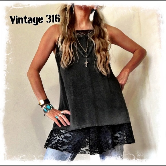 Host Pick•LAST ONE ❤️ Textured Tank - Picture 4 of 4