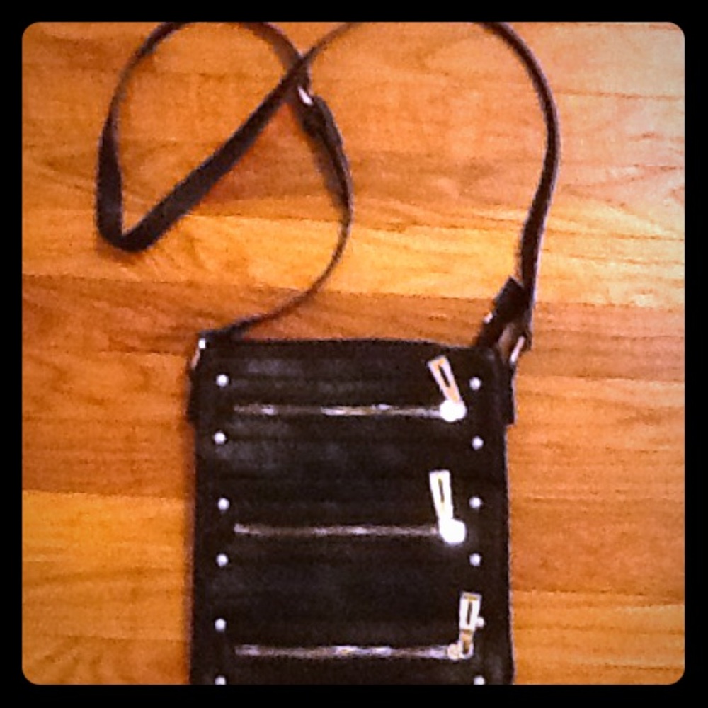 💗Black Zippered Crossbody Bag💗