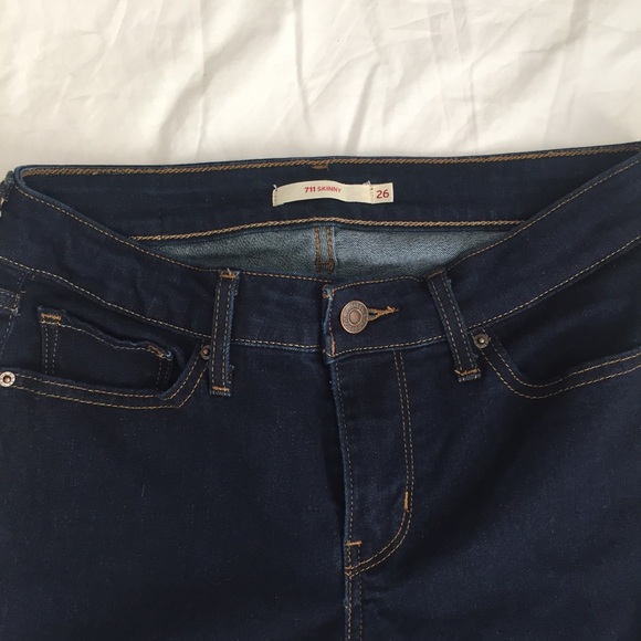 🌟 ONLY 1 LEFT 🌟 Levi's 711! - Picture 2 of 6