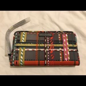 Vera Bradley Wristlet