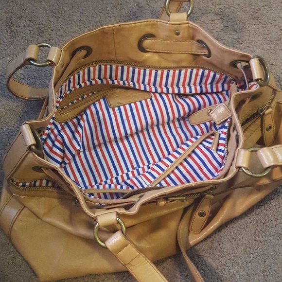 jessica simpson tan purse