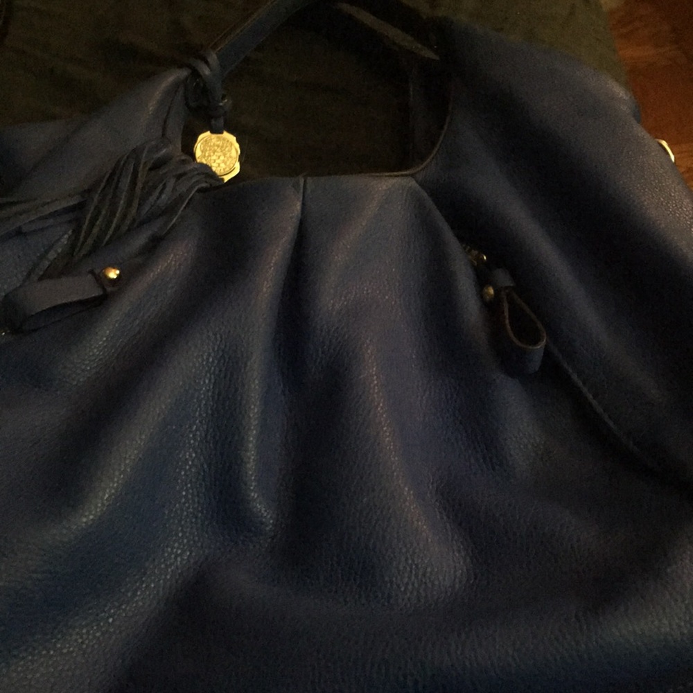 Vice Camuto Cris Hobo