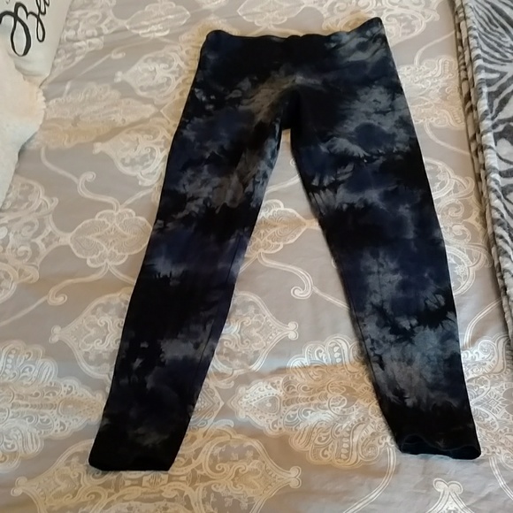 Calvin Klein Pants - NWOT Calvin Klein Fitness Tights
