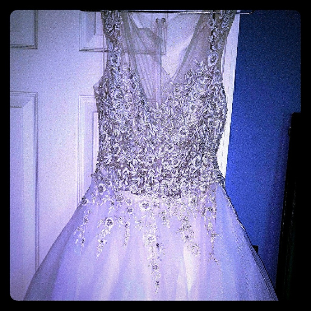 Wedding dress