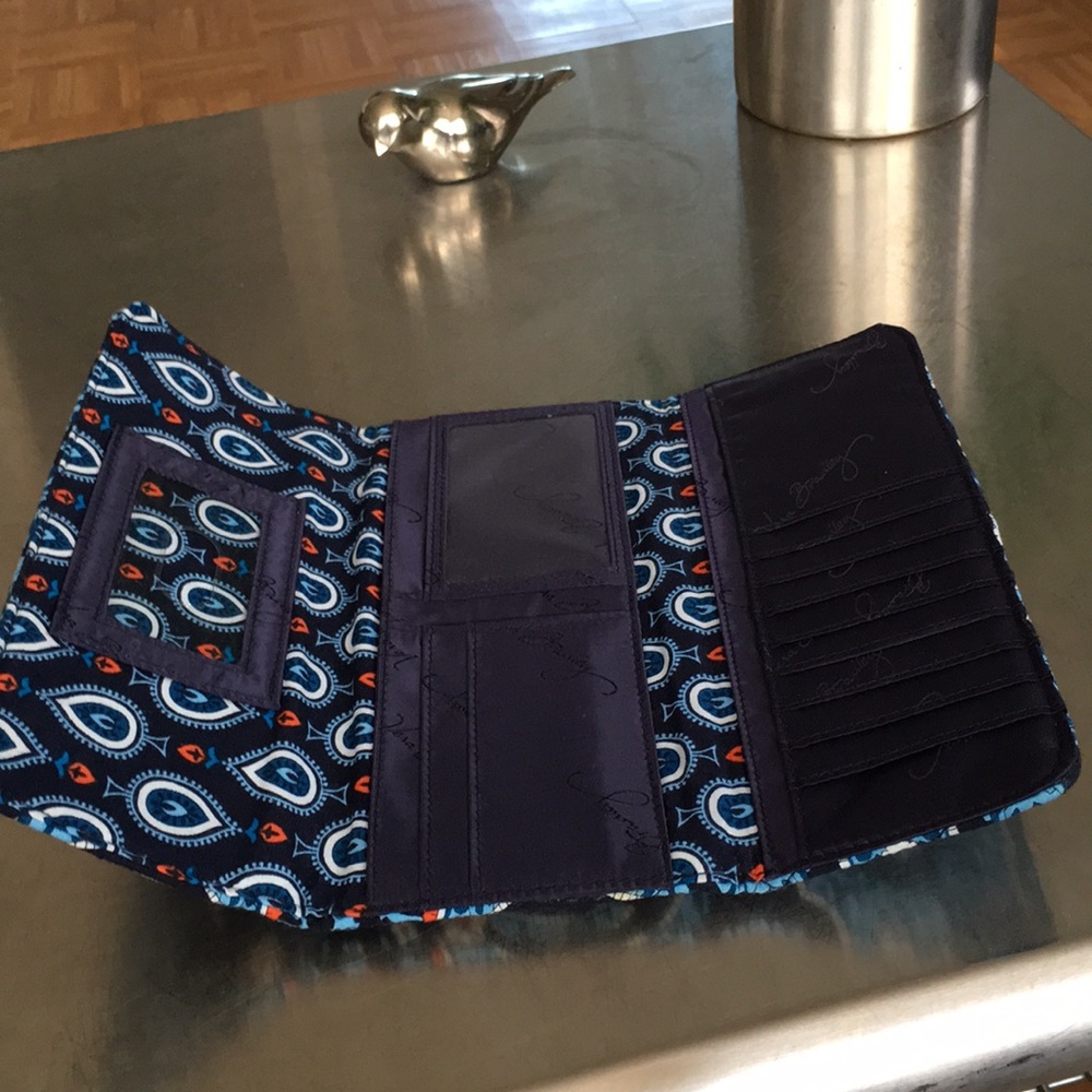Vera Bradley/ Marrakesh 2015/ Wallet - Picture 3 of 3