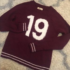 Hollister sweater