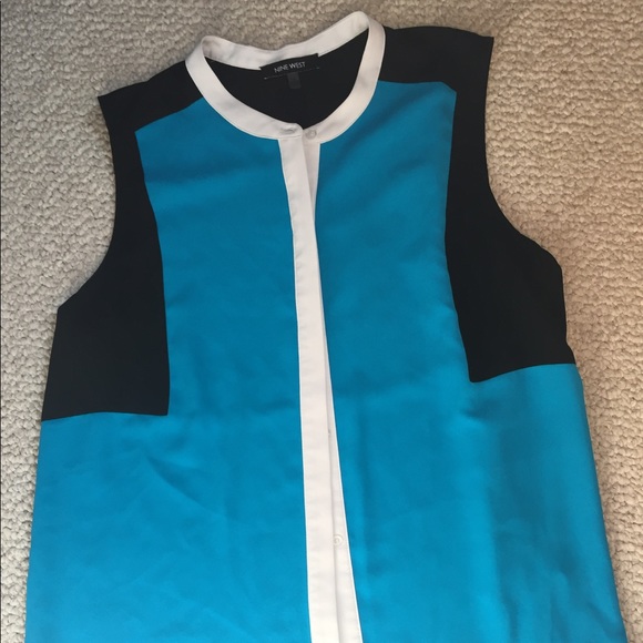 Color Blocked, Sleeveless Button Up - Picture 1 of 4