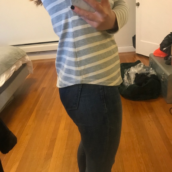 Gap Crew Neck Pullover - Picture 5 of 5