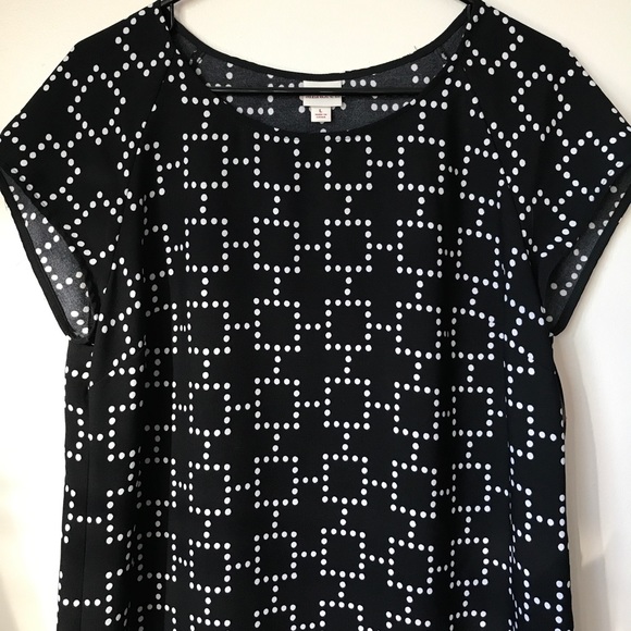 Merona Dresses & Skirts - Black and white patterned shift dress