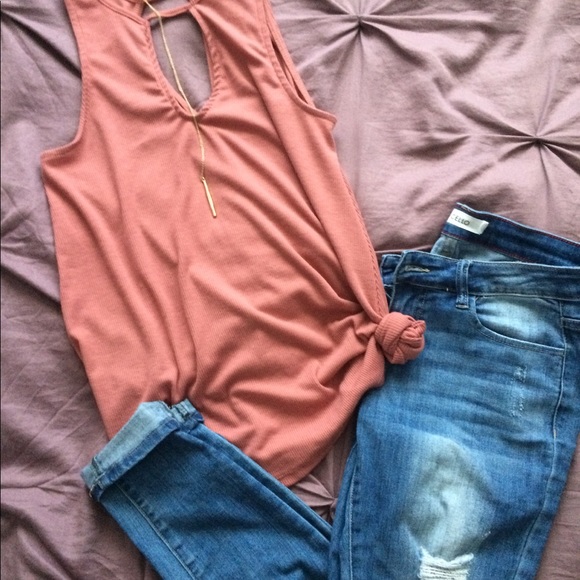 Rue21 Tops - DONATED! Ribbed keyhole coral tank, S, NWT