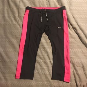 Nike dry fit crop workout pants.
