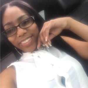 Meet your Posher, Danay