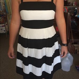 Black & white Loft dress