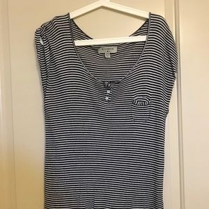 Striped tshirt, black and white