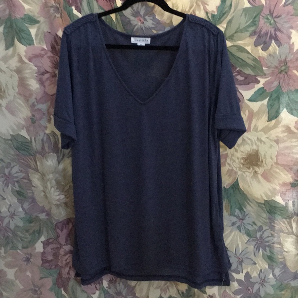 Navy Blue V-neck XL Top