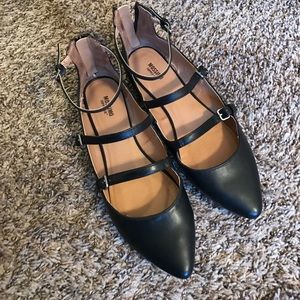 Black Buckle Flats