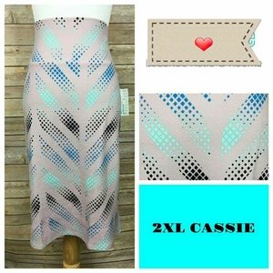 Lularoe  2x cassie