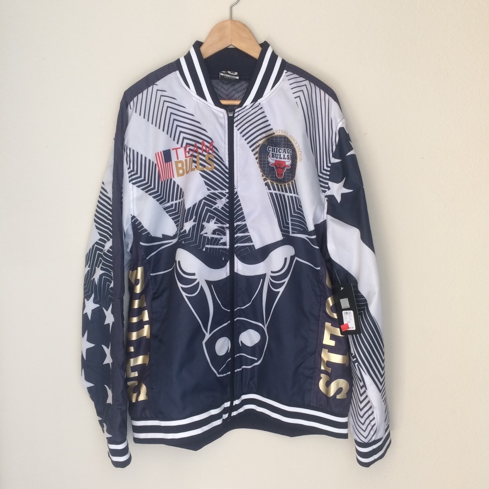 Chicago Bulls "Team Bull" Rain Bomber NBA