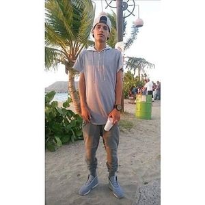 Meet your Posher, Eddy