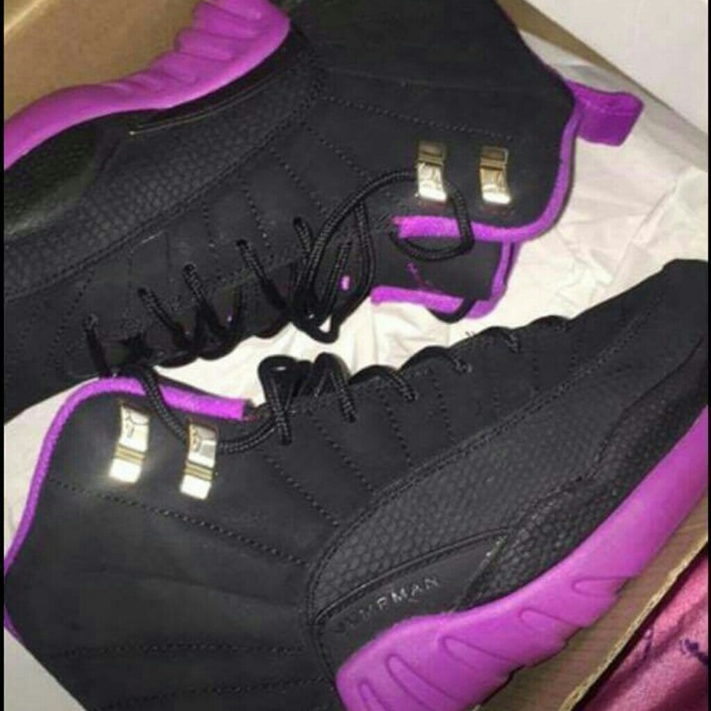 Jordan 12s
