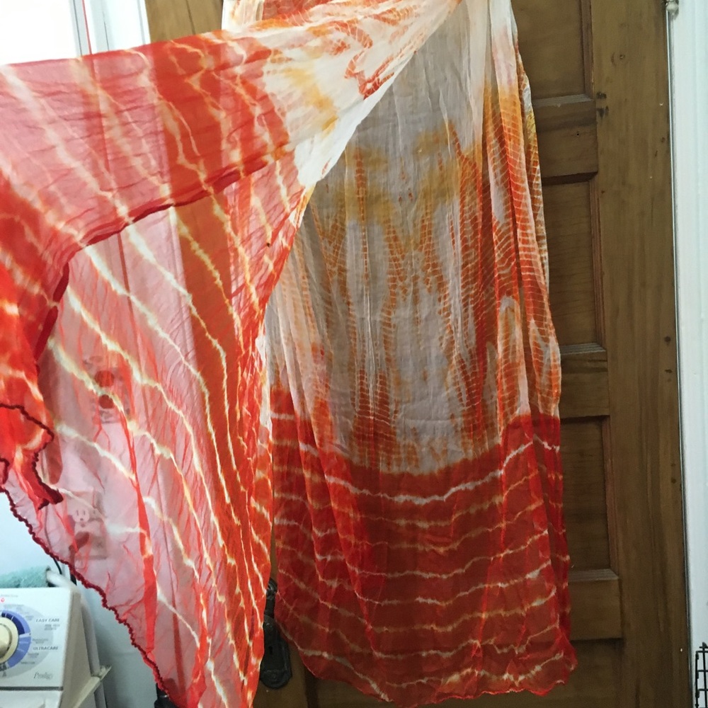 Light sunset scarf