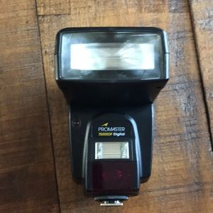 Promaster camera flash 7500 edf