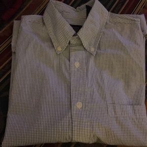 Short sleeve button down. Worn ONCE