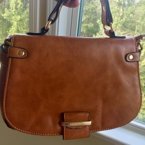 Leather bag - brown/tan color