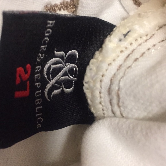 Rock and republic jeans! - Picture 4 of 4