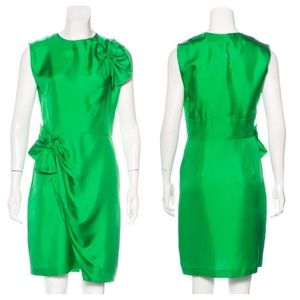 💕 NWT Green Diane Von Furstenberg - M/6US