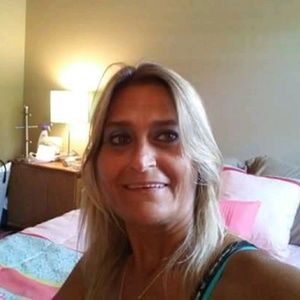 Meet your Posher, Claresa