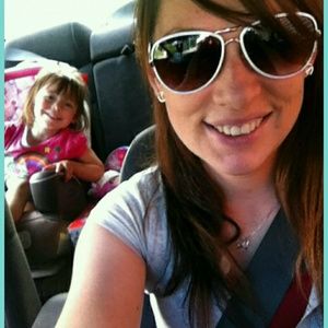 Meet your Posher, Heather