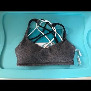 Lululemon sports bra