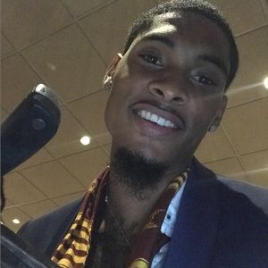 Meet your Posher, Cedric