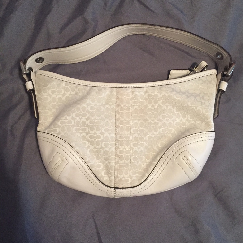 White coach shoulder bag