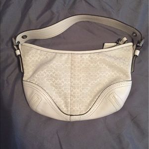 White coach shoulder bag