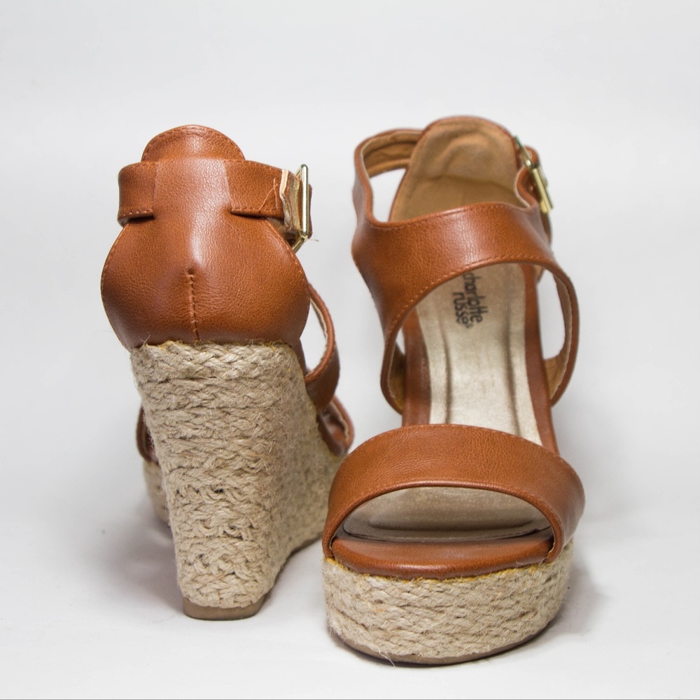 4.5" Tan Strappy Wedges