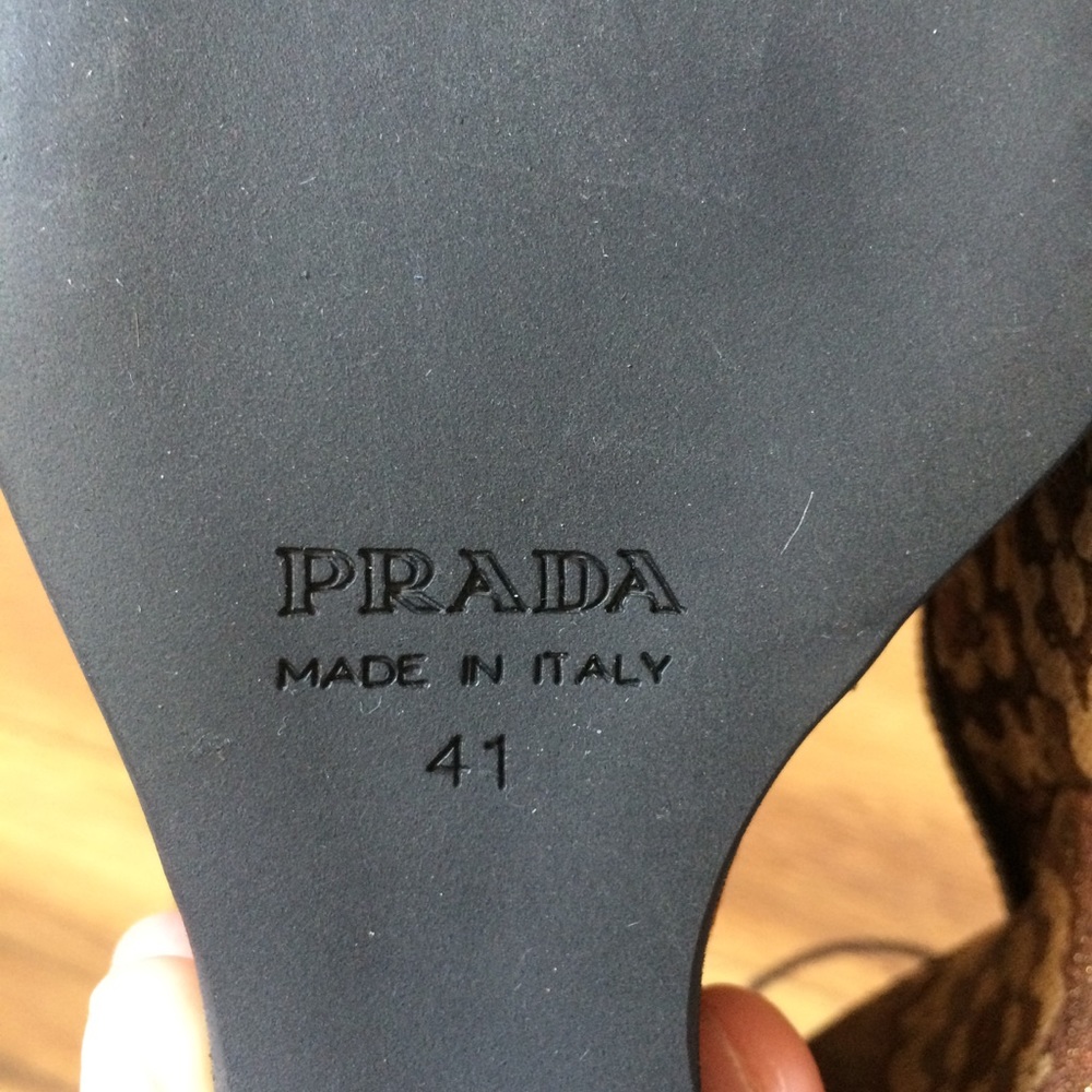 NWOT Prada wedges: brown & gold print - Picture 8 of 8