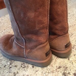 Tall chestnut Ugg boots size 7