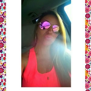 Meet your Posher, Jeasie