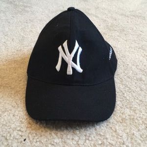 Yankees Black Baseball Cap