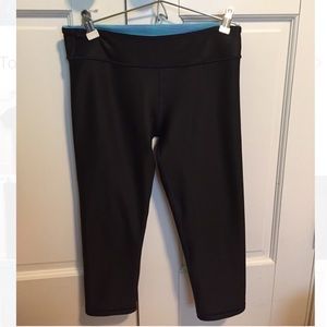 NWT Ivivva reversible crops 14