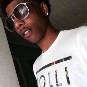 Meet your Posher, Malik