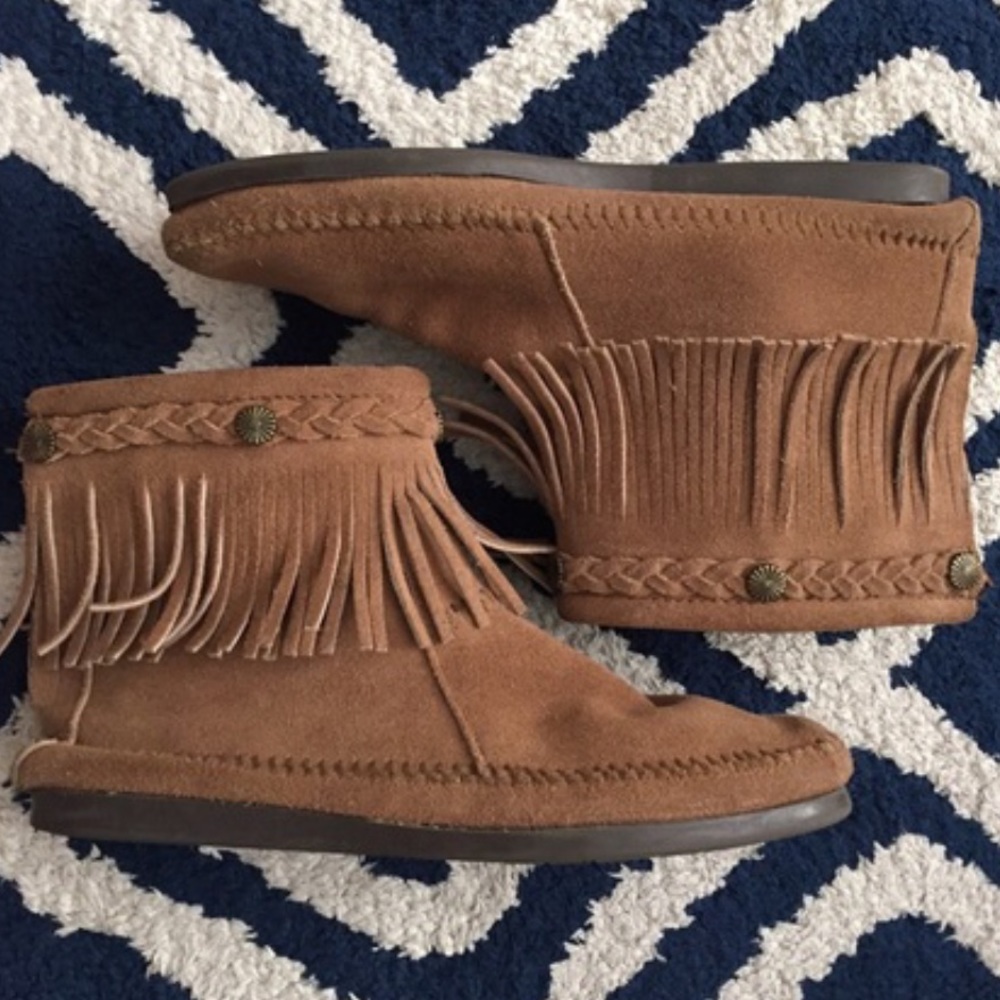 Minnetonka Ankle booties 🍂🍁