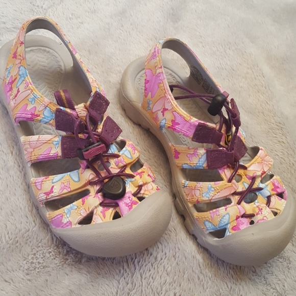 girls butterfly sandals