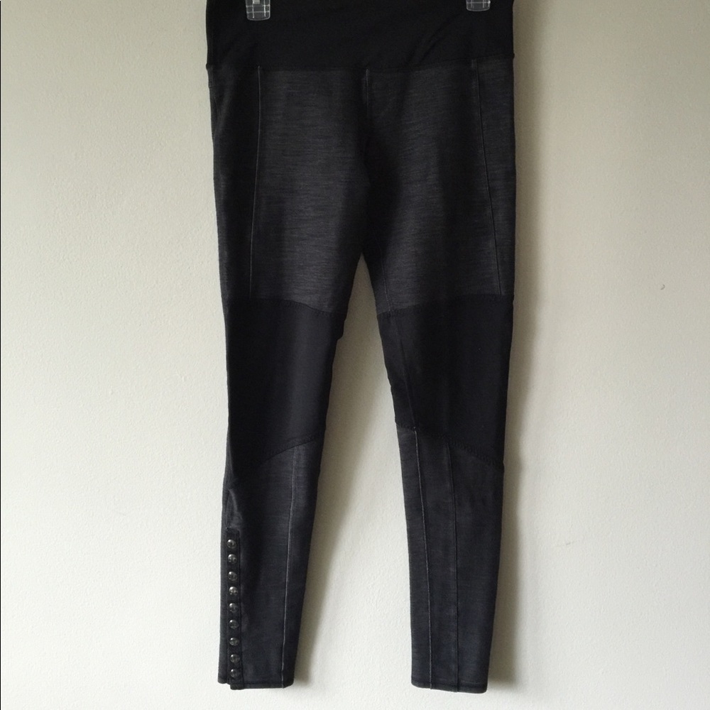 Lululemon gray and black leggings. Mid waist